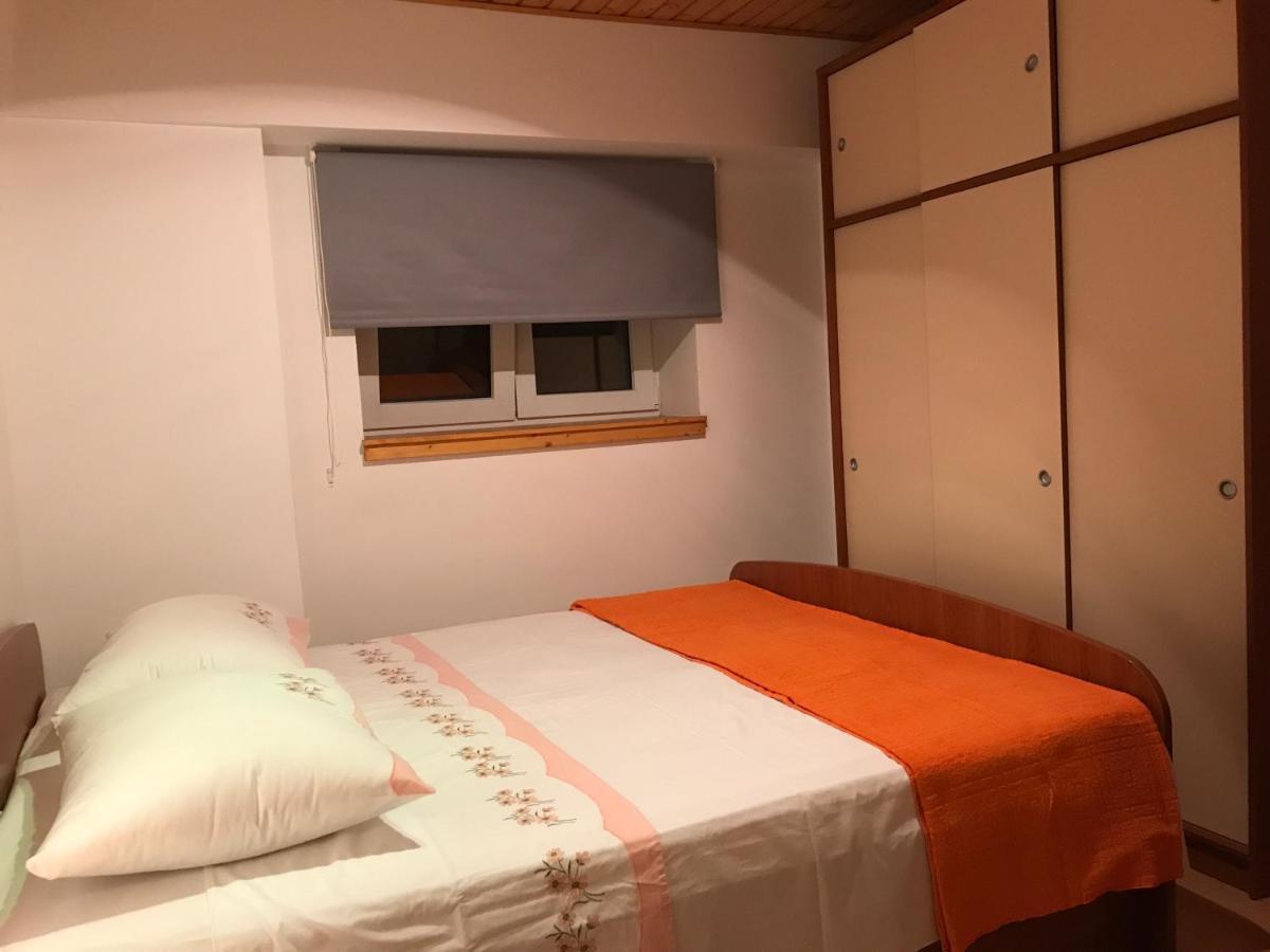 Ferienwohnung Grdelin Omiš Exterior foto